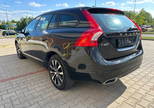 Volvo V60 cena 56900 przebieg: 107000, rok produkcji 2018 z Wysokie Mazowieckie małe 596